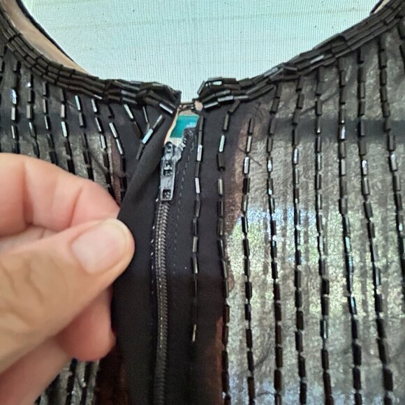 Evening Gown Long Black Beaded Bodice and Fringe, Sleeveless Dress Women’s 8-10 - Picture 11 of 15